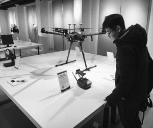 華訊方舟軍民融合雙創(chuàng)基地展示“神奇產(chǎn)品”