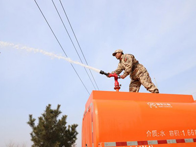 錘煉“迷彩防線”硬作風 以練筑防守護夏甸平安